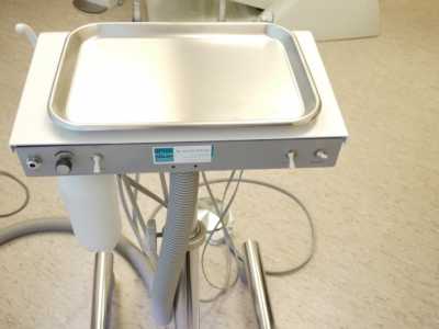 DCI Series IV Mobile Dental Delivery Cart