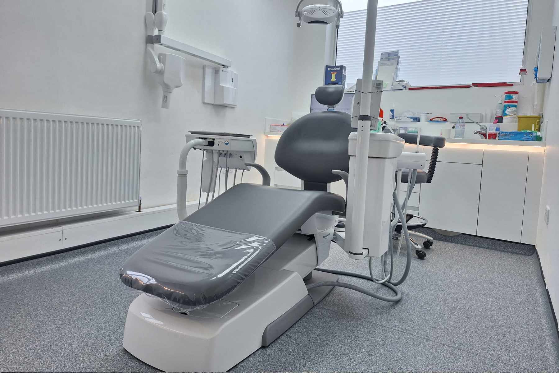 Alexanders new surgery chair side