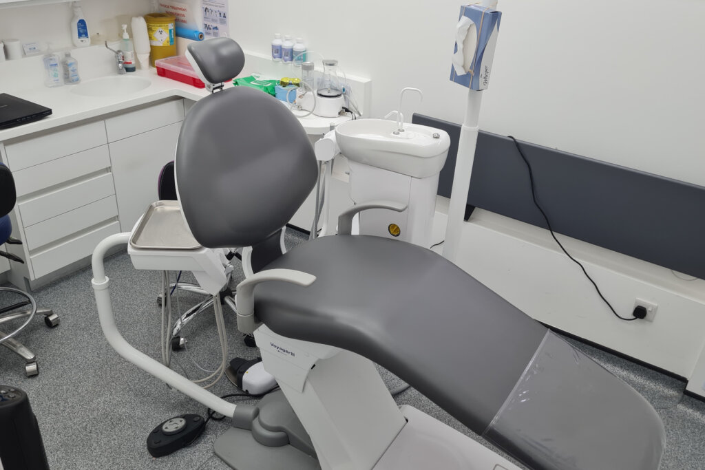 Alexanders-surgery-2-chair
