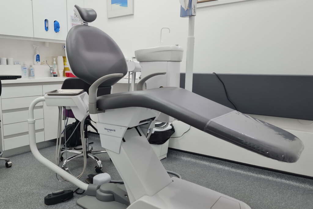 Alexanders-surgery-2-chair-low