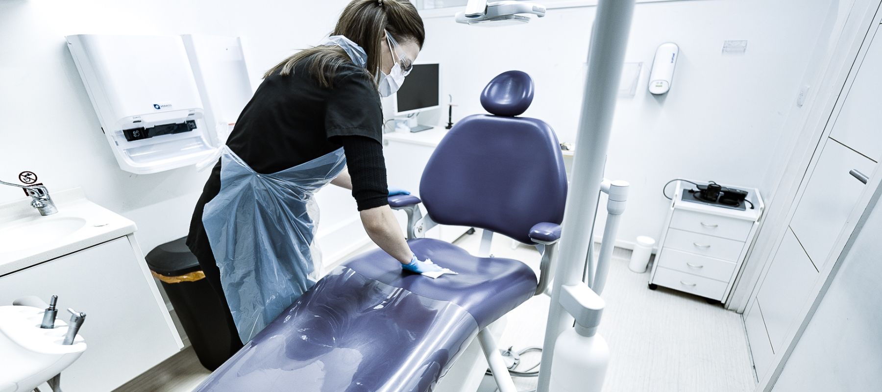 Dental equipment cleaning dental chair