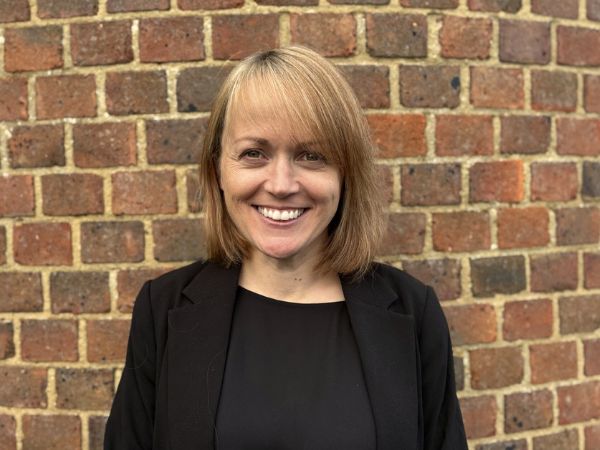 Website-colour-Louise
