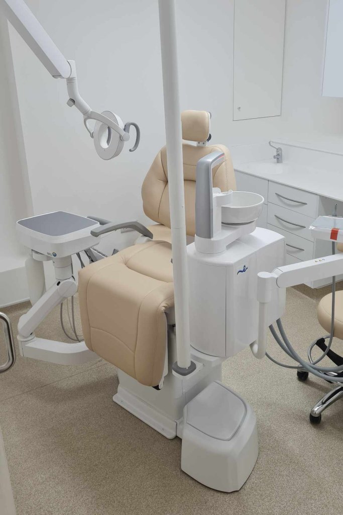 Leto Clinic Belmont chair portrait