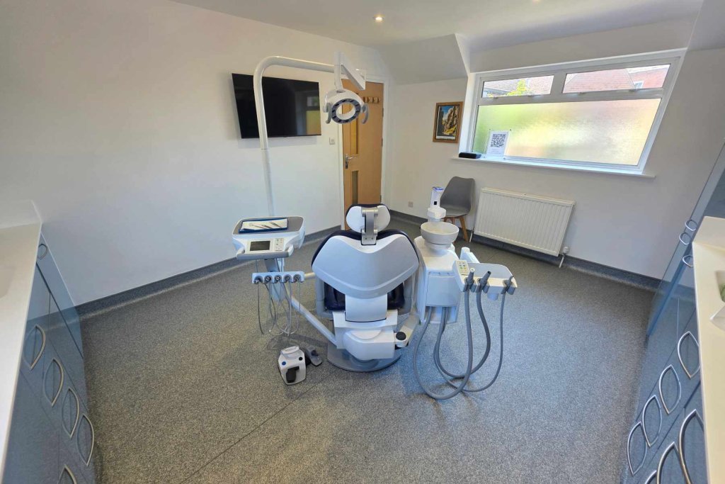 Wash Common dental surgery 4 chair back