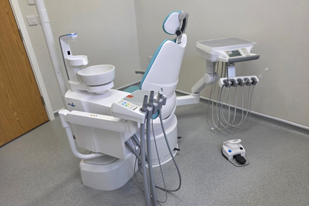 Starlite Dental Surgery 2 chair back