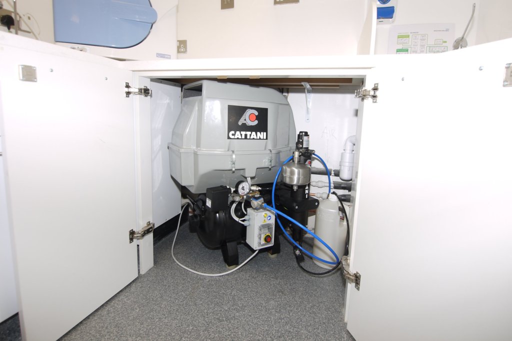 HMP Wandsworth air compressor