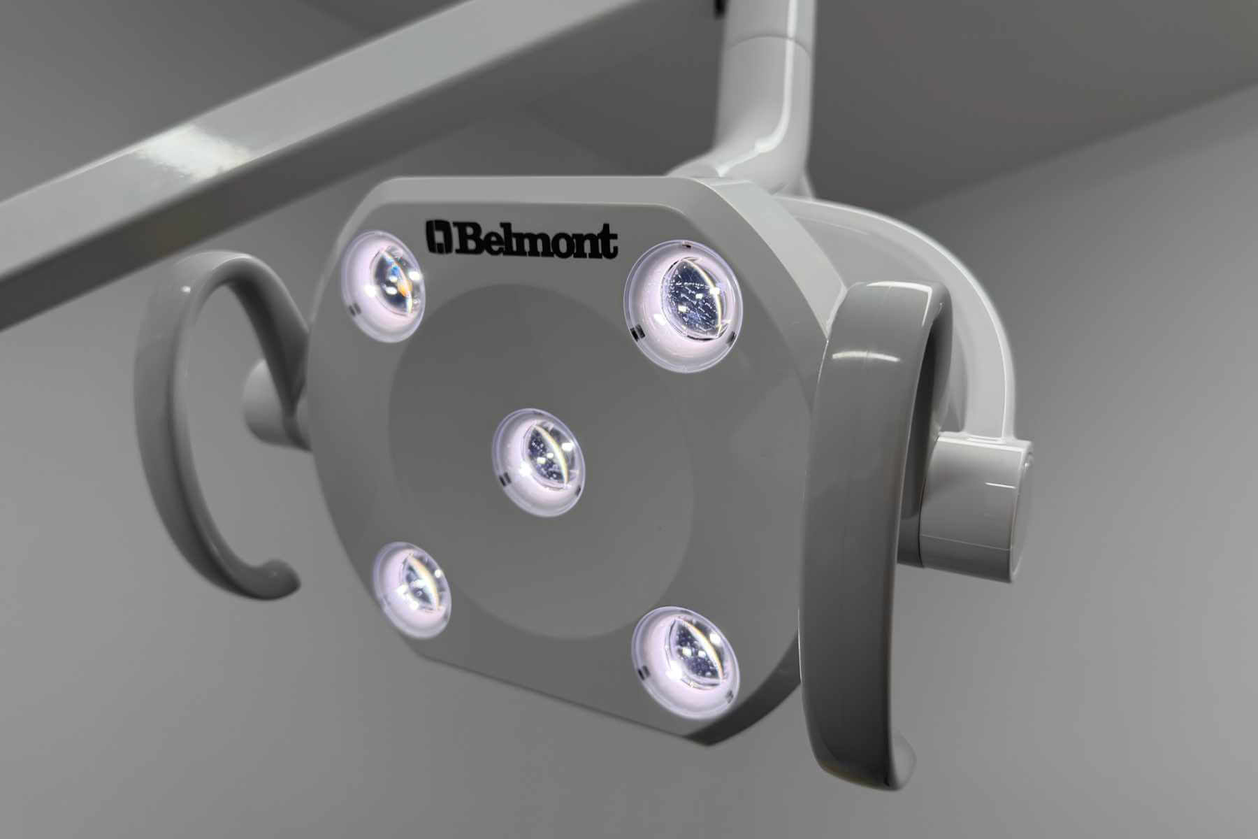 Vara Dental Belmont chair light