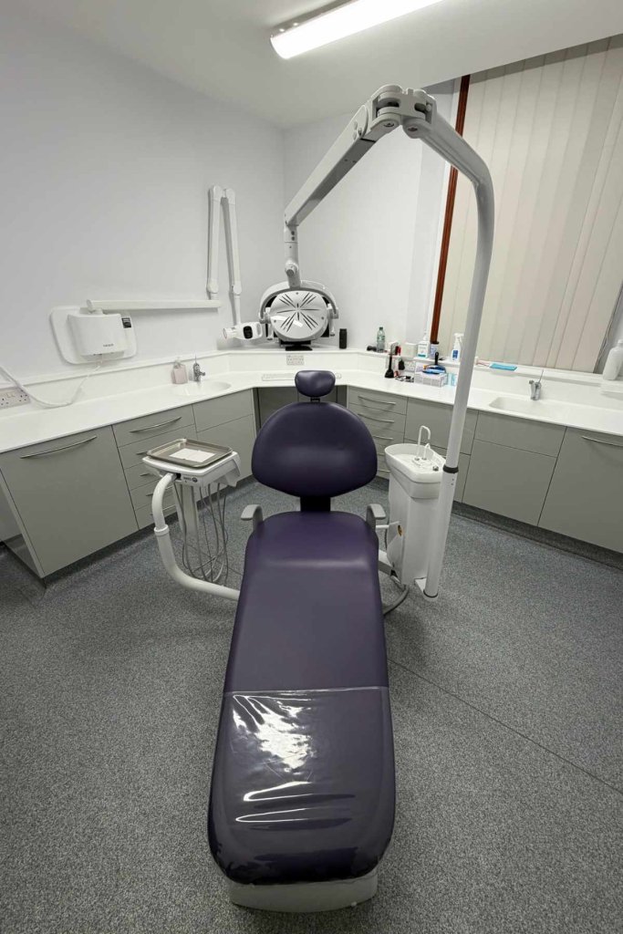Vara Dental chair portrait 2