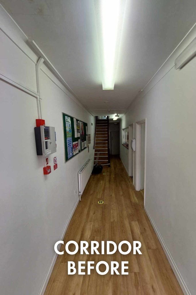 Vara Dental corridor before text