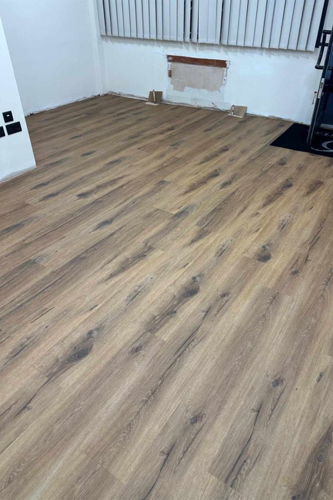Vara Dental flooring 3