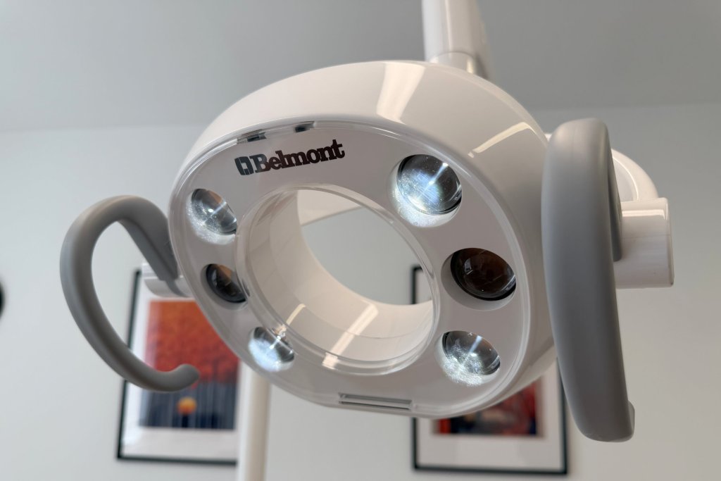 ScandiSmile Surgery 1 Belmont light
