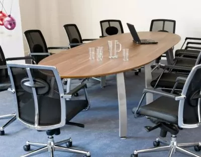Ultima Conference Tables